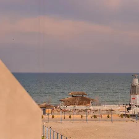 Wave 4 Mamaia Nord