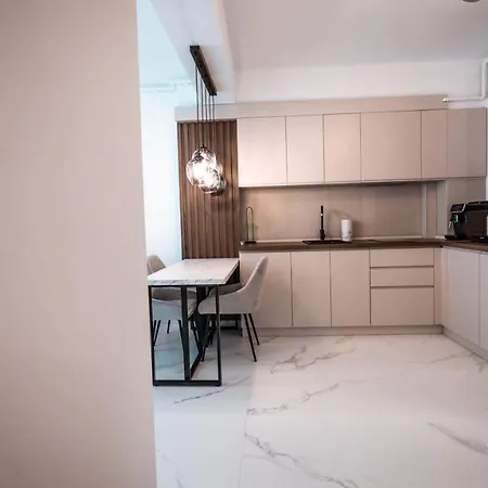 Apartment Wave 4 Mamaia Nord