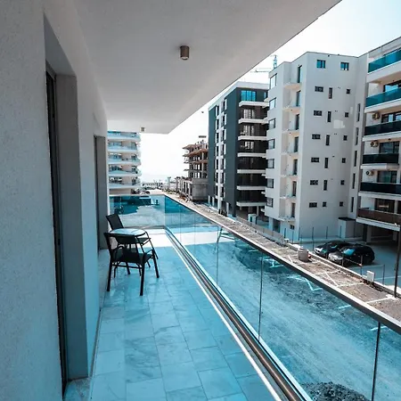 Wave 4 Mamaia Nord *