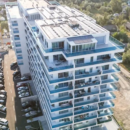 Apartment Wave 4 Mamaia Nord *